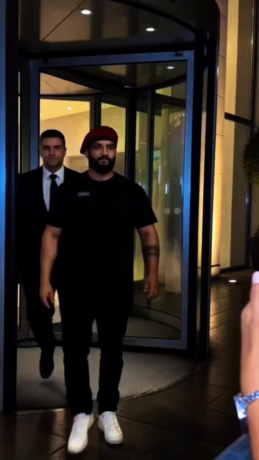 @Haji-aka🇦🇫Mubarak✌️