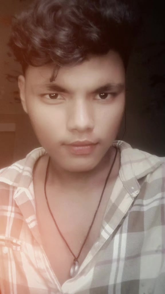 @रोहित 🤍