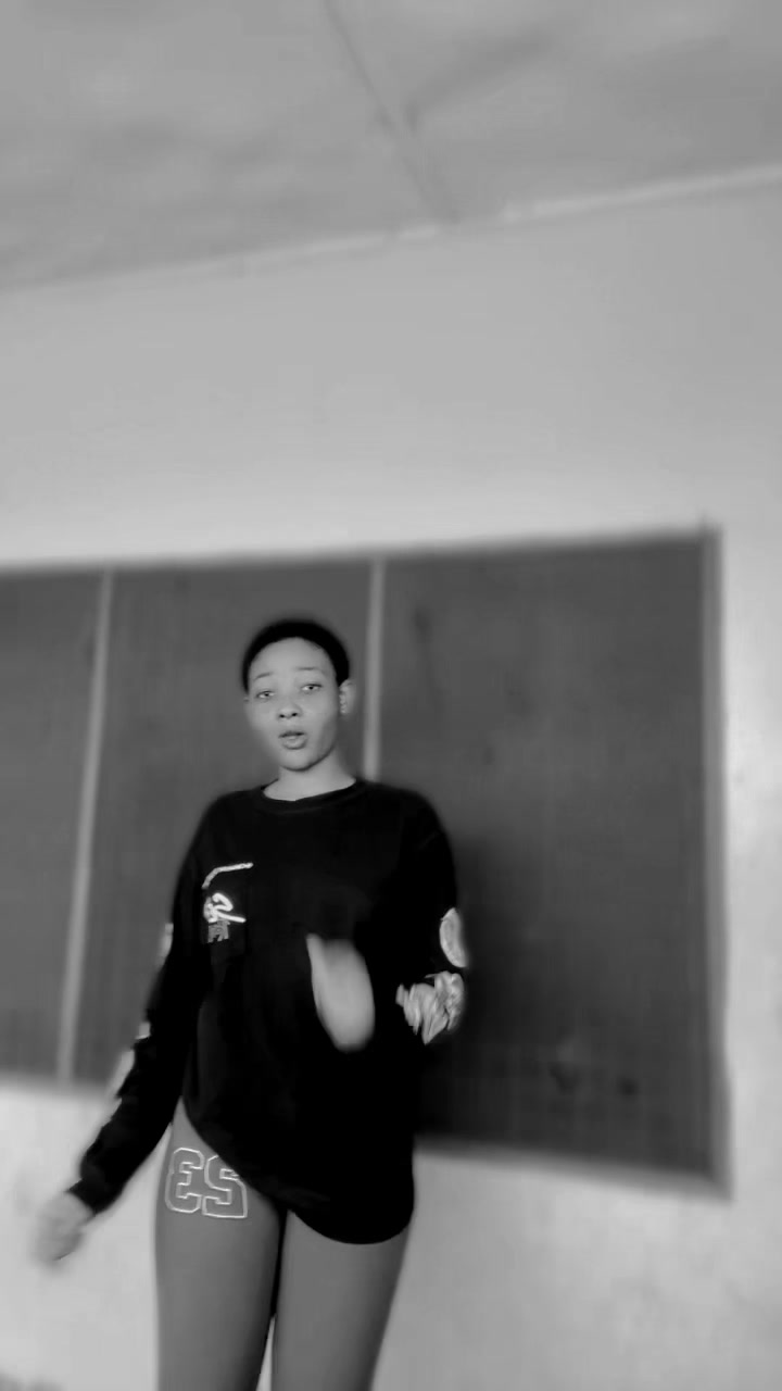 @…..🖇️Realest 🦋Afyah 💦💕