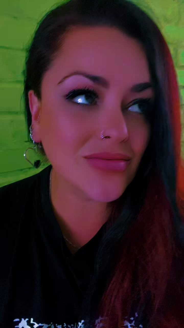 @Stella7