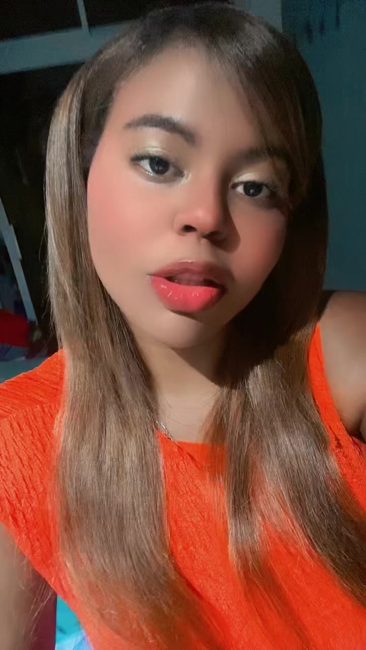 @EsteisyAlmonte