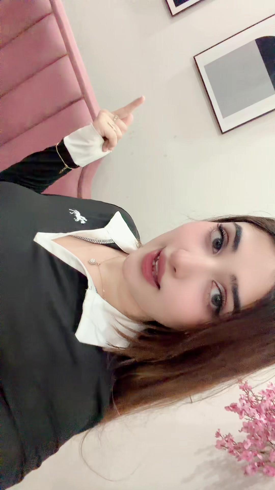 @farihaach07