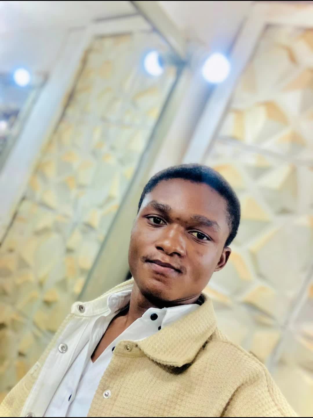 @ISAAC🤦 MUFELELE 🧑🍼💞🌺 L=&