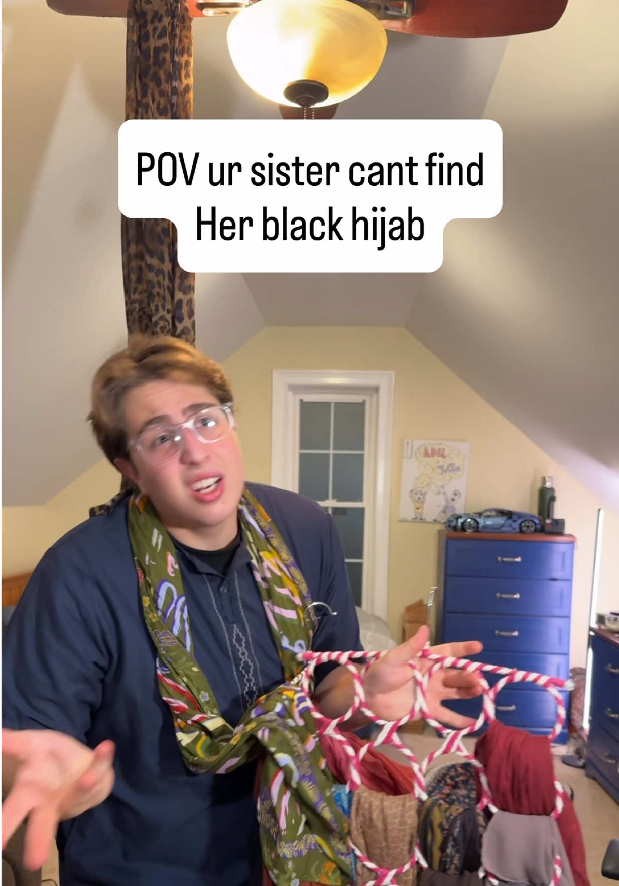 @adoolie_