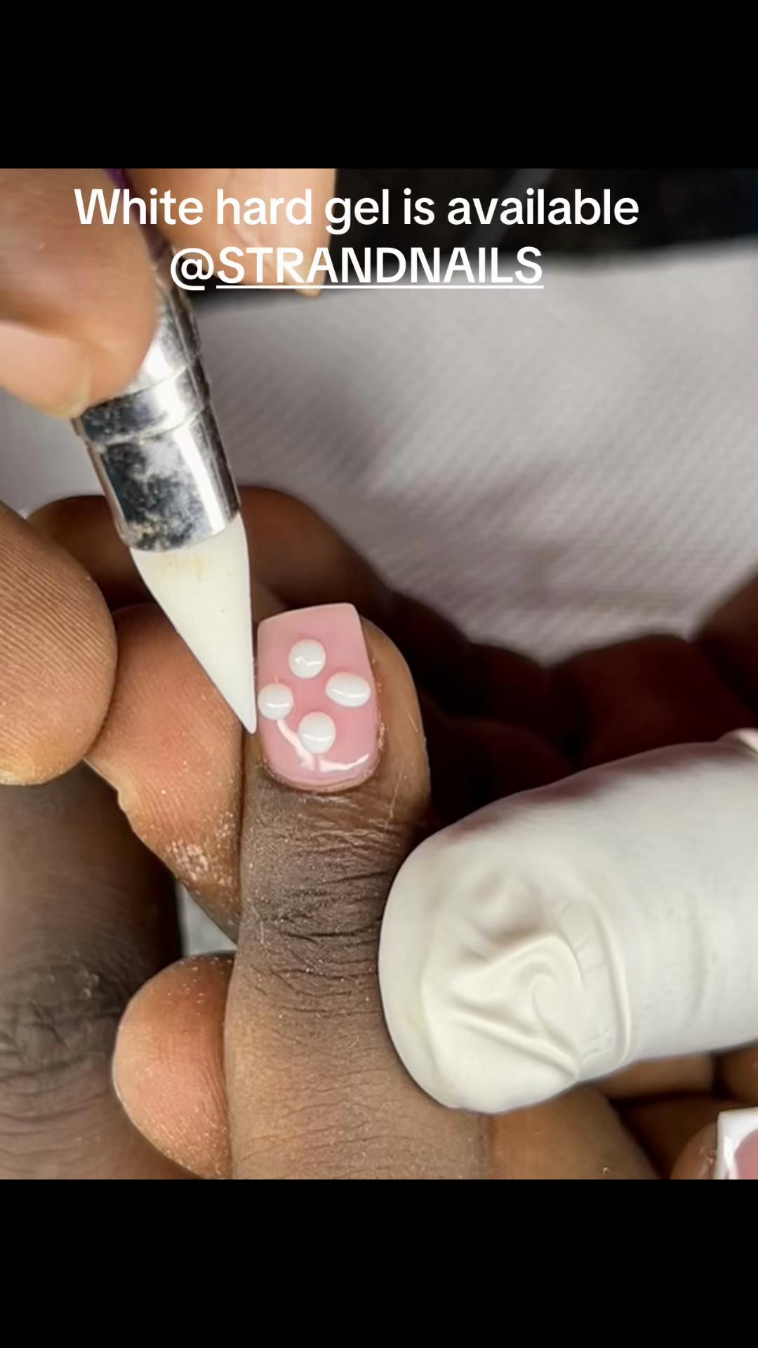 @Juliusnails Kampala ug
