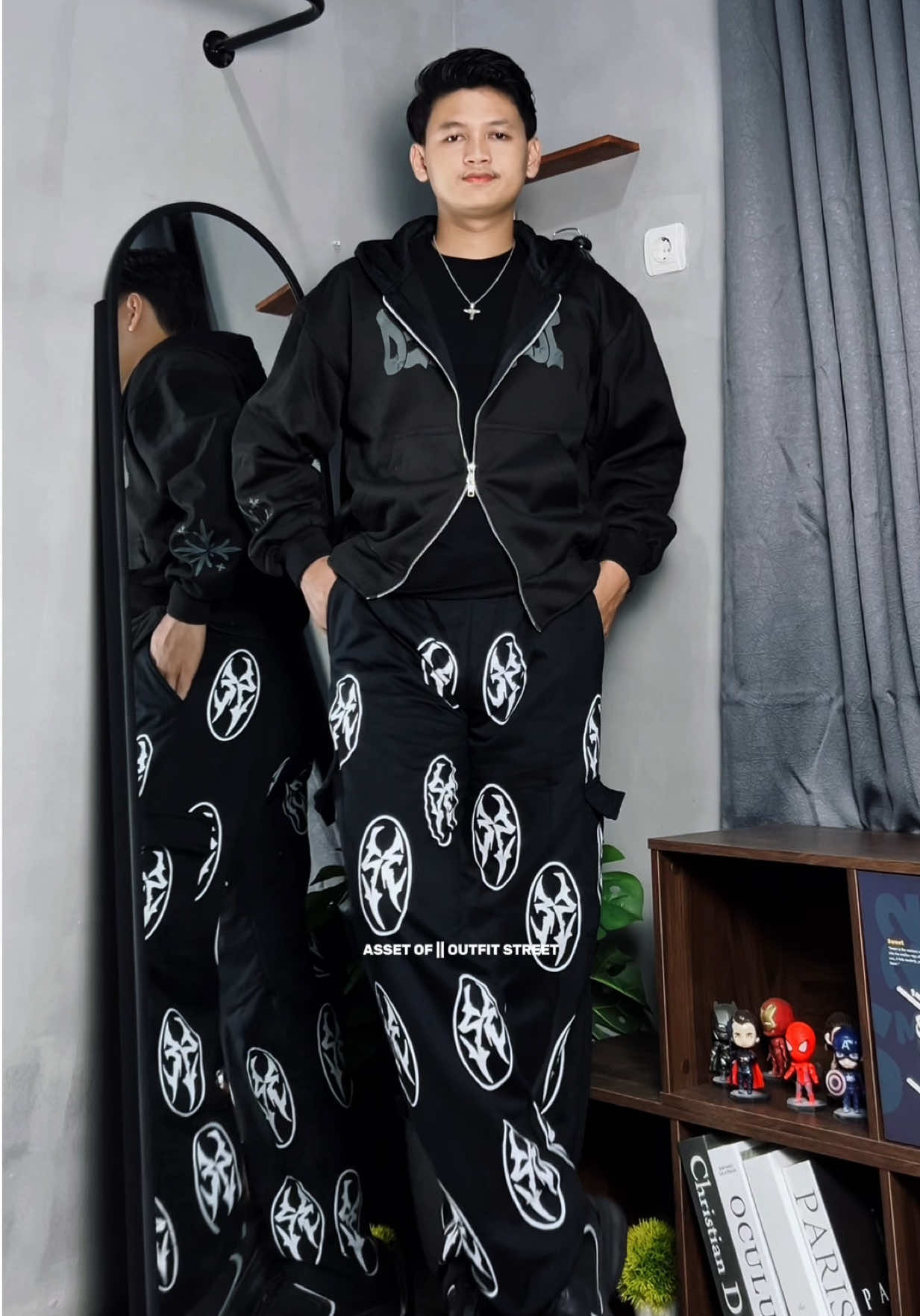 @OutfitStreet