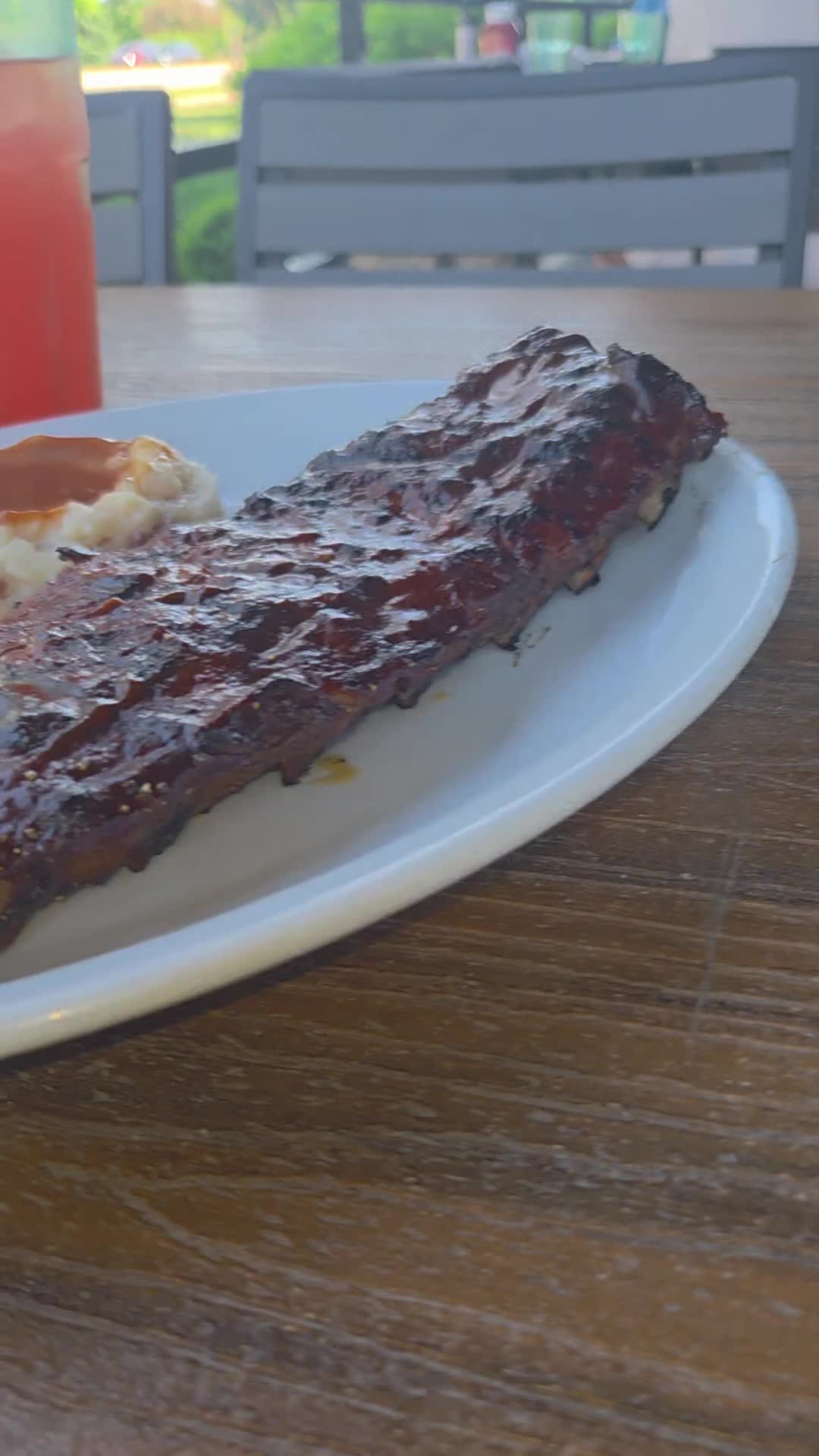 @thefoodconquer