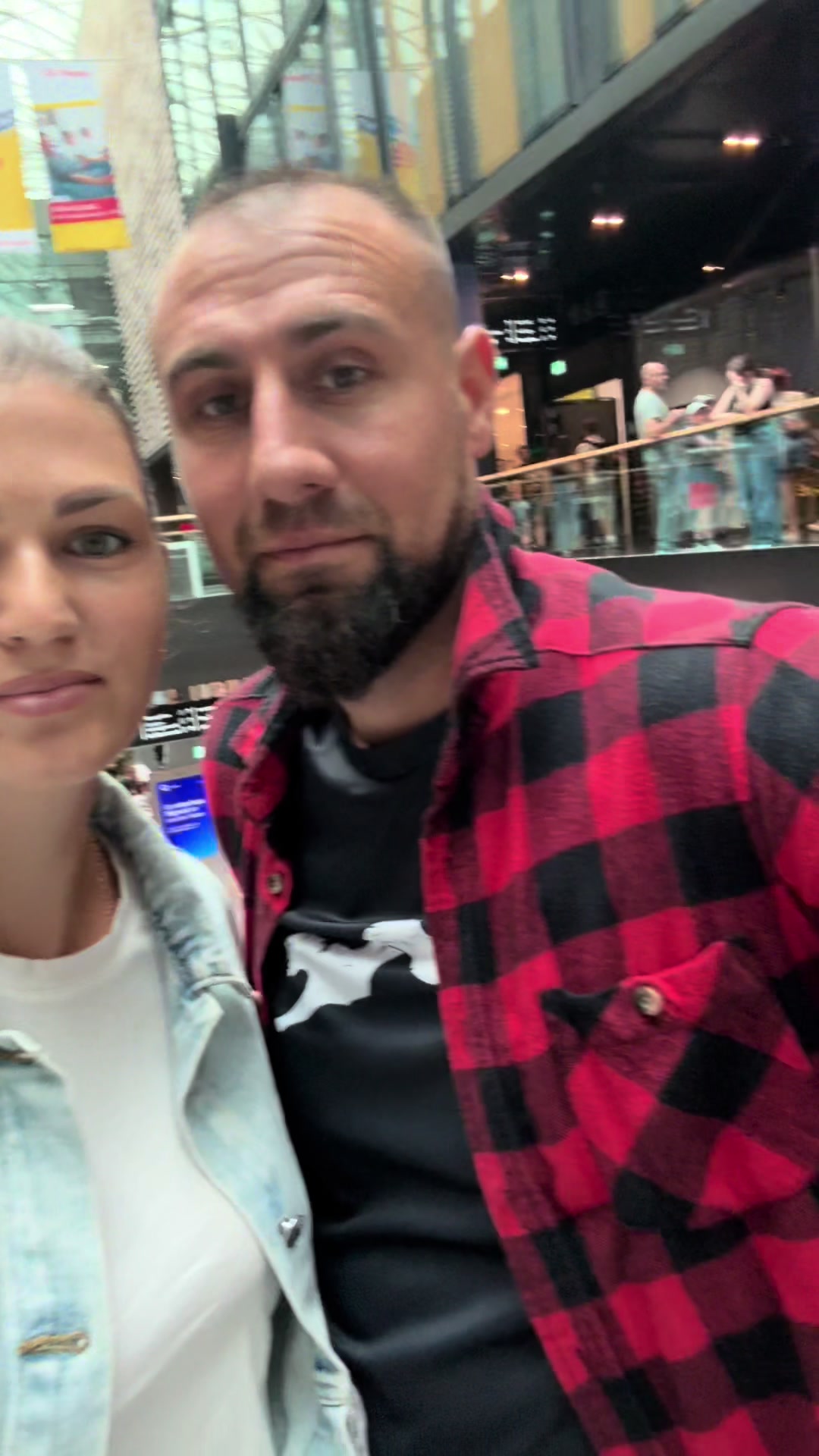 @Elena🦂