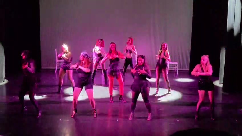 @Anne-So Kizomba 🇷🇪