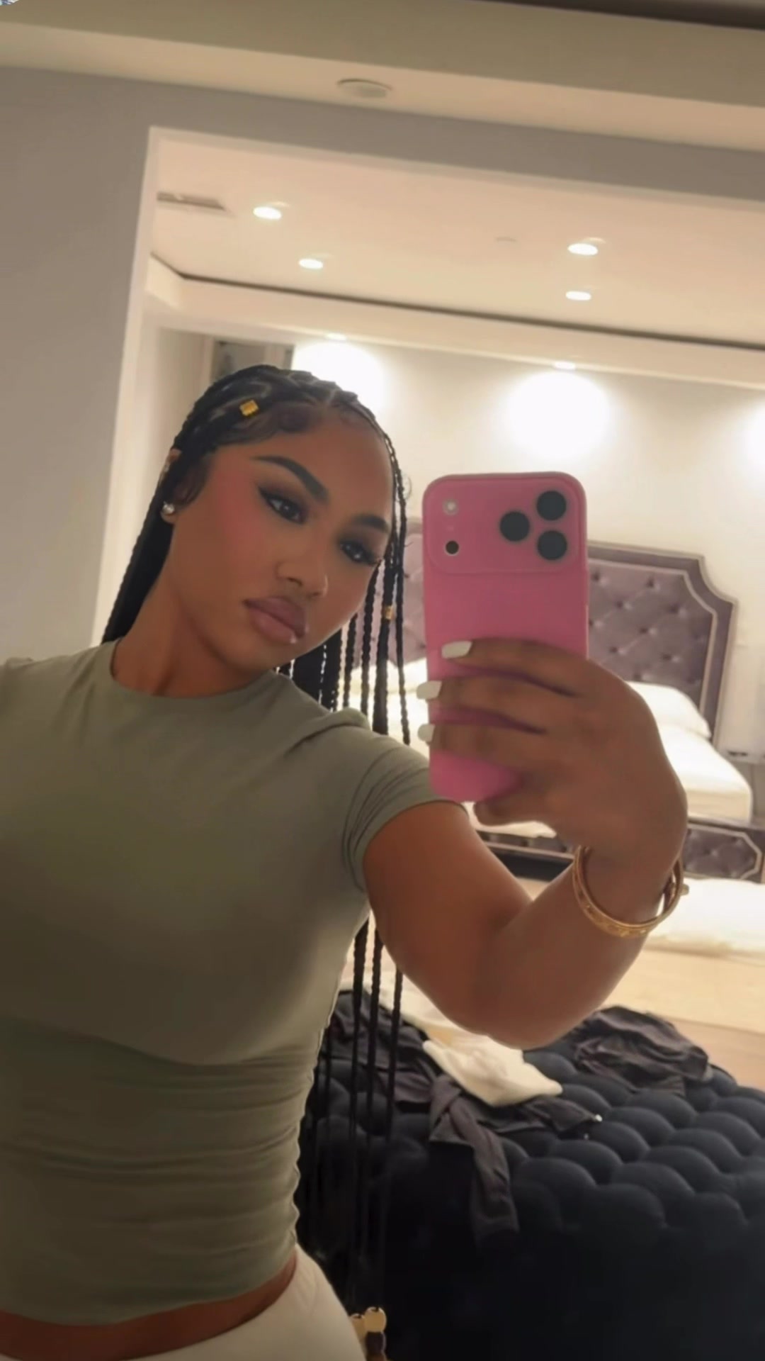 @arifletcherfanpagee