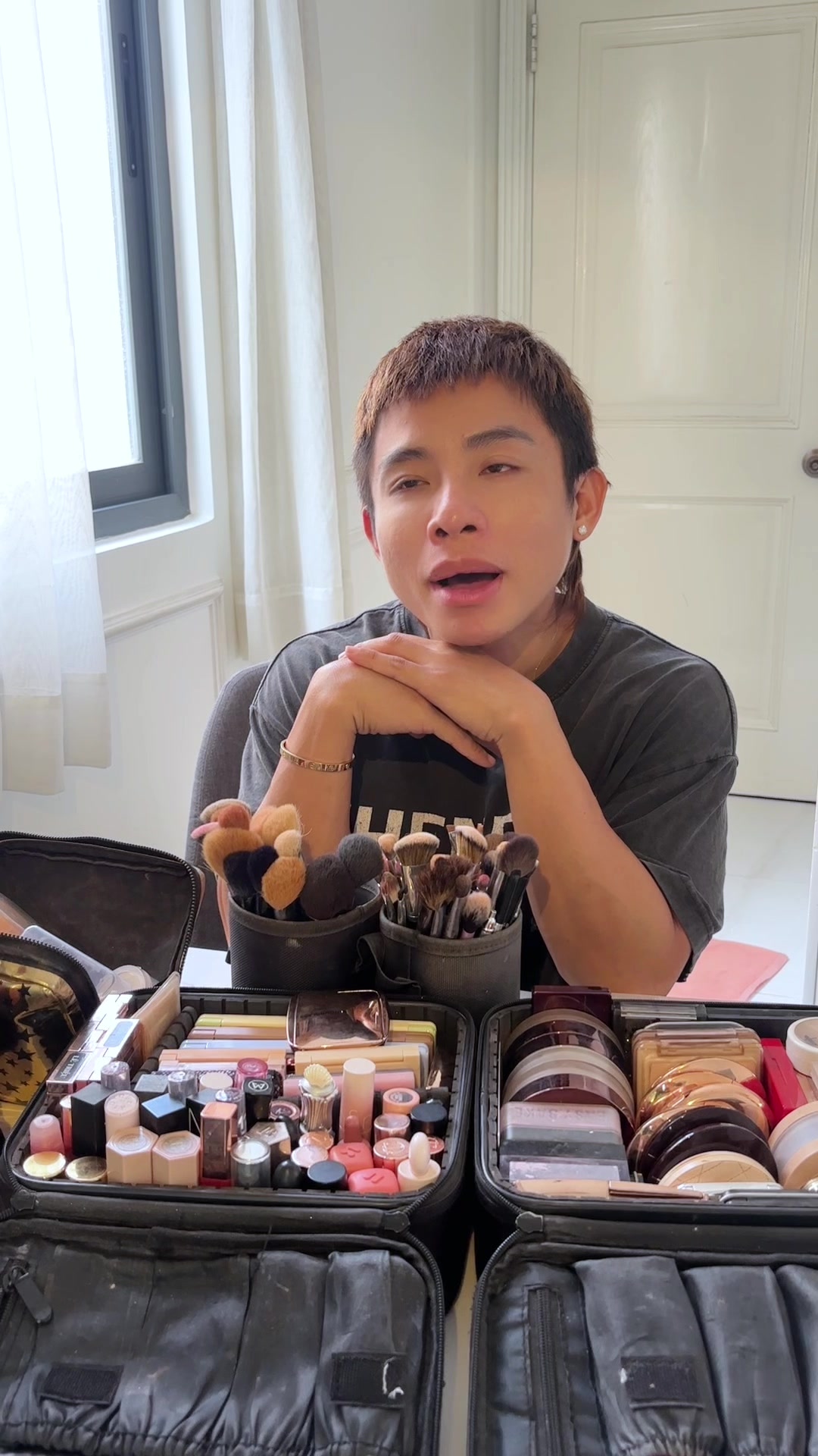 @Cô Triệu Make Up