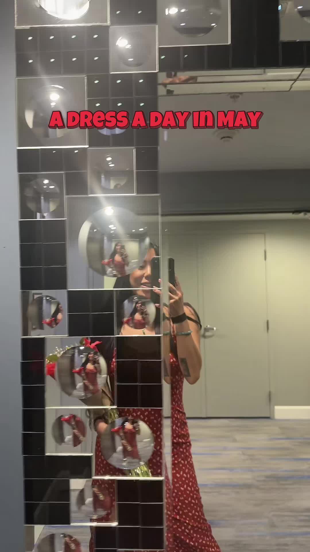 @🄸 🄰🄼 🅀🅄🄴🄴🄽🅂