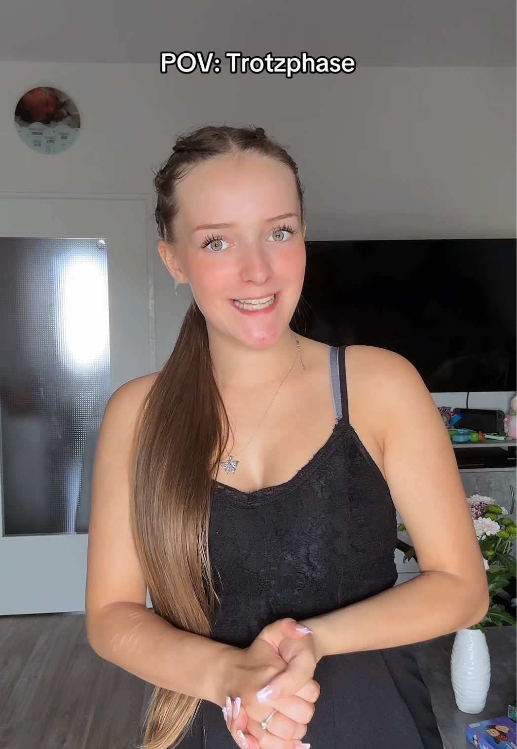 @diesetoni_
