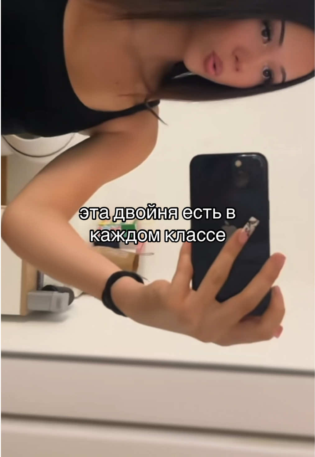 @viKp7