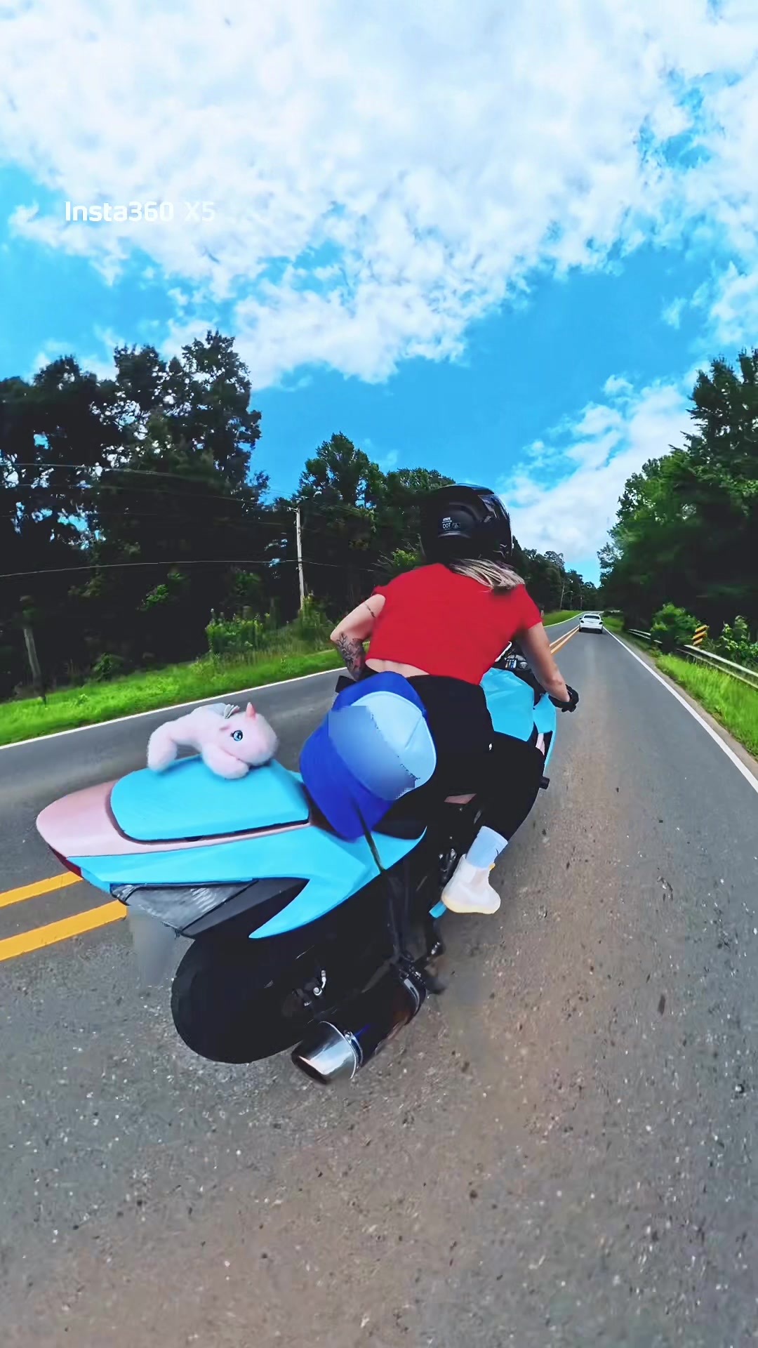 @T 🏍️ F F A N Y
