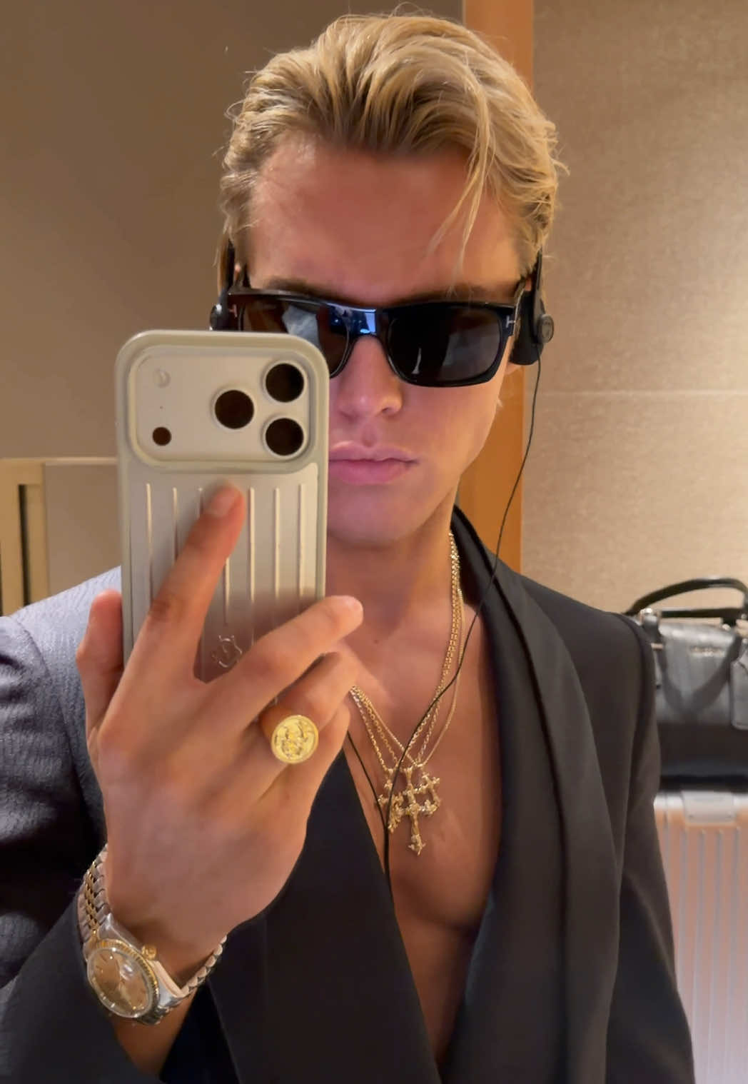 @Niklas