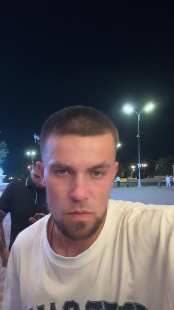 @Женька🐻