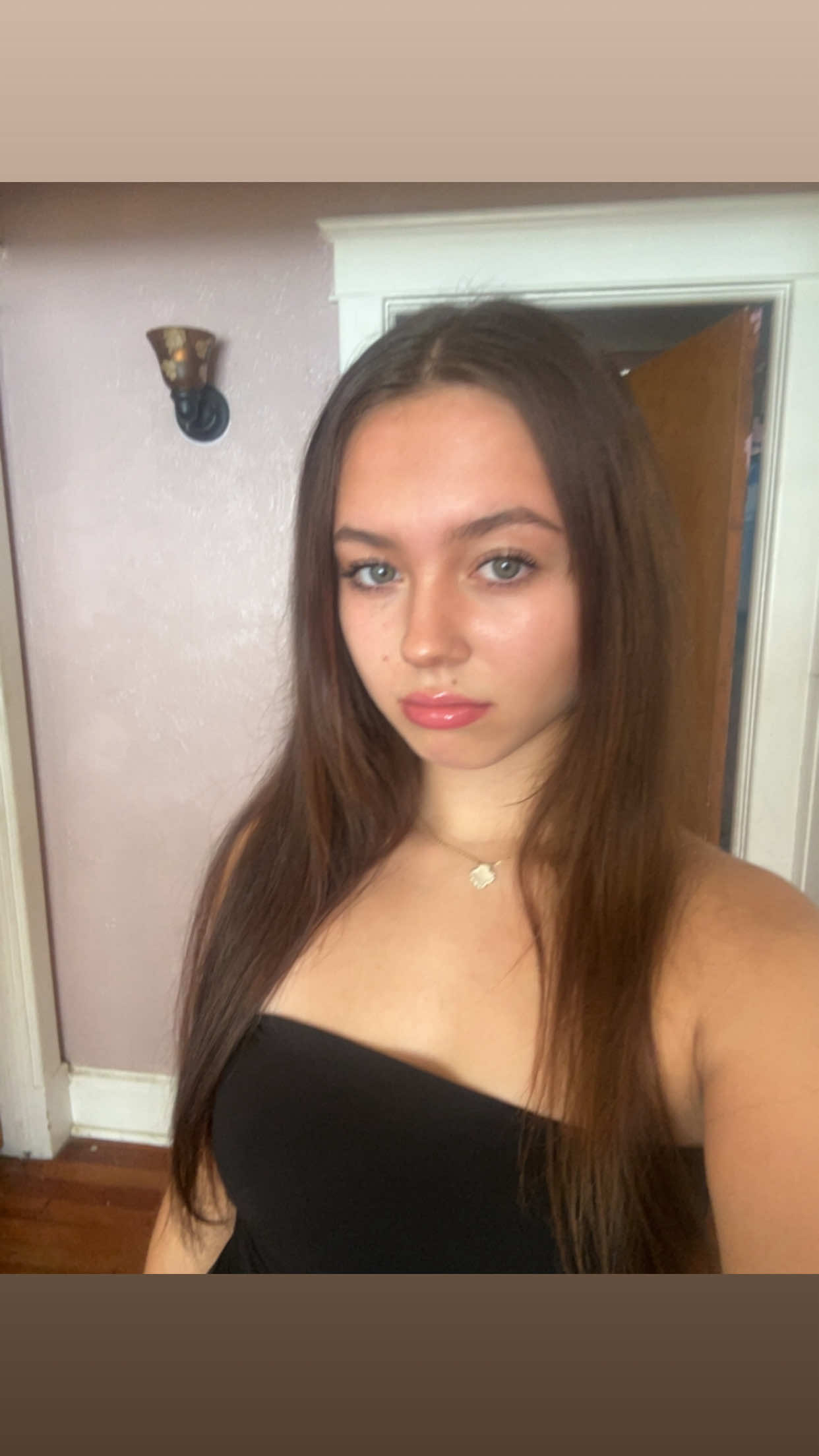 @𝓏𝒶𝓇𝒶💫