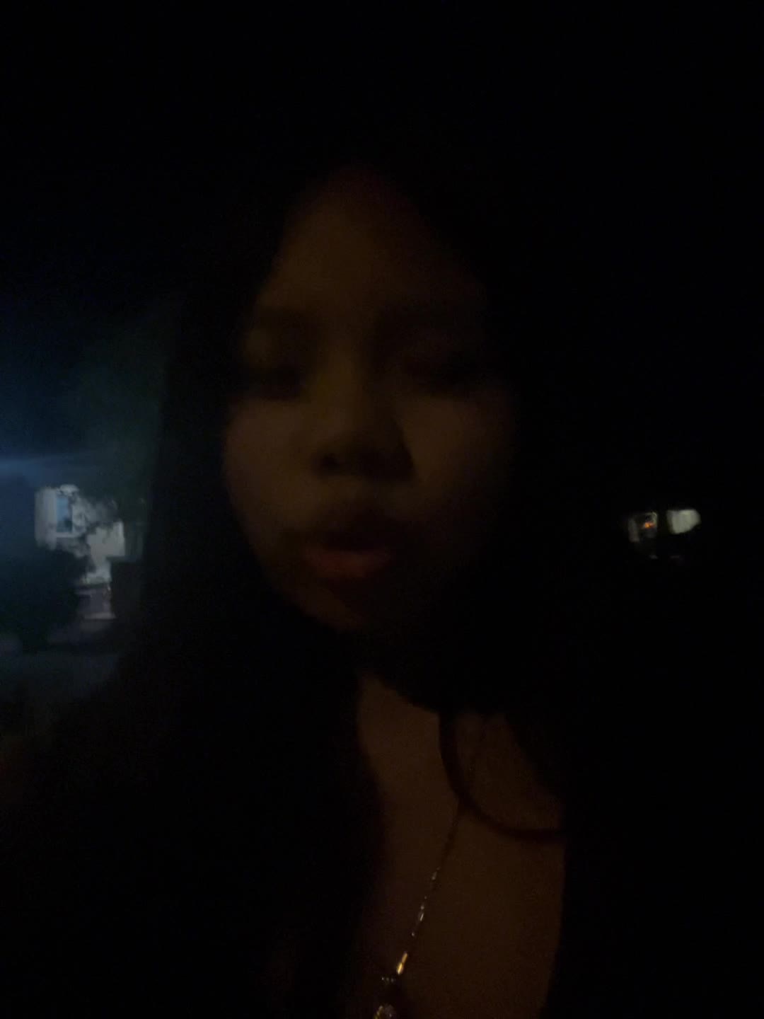 @hjsjjfql77r