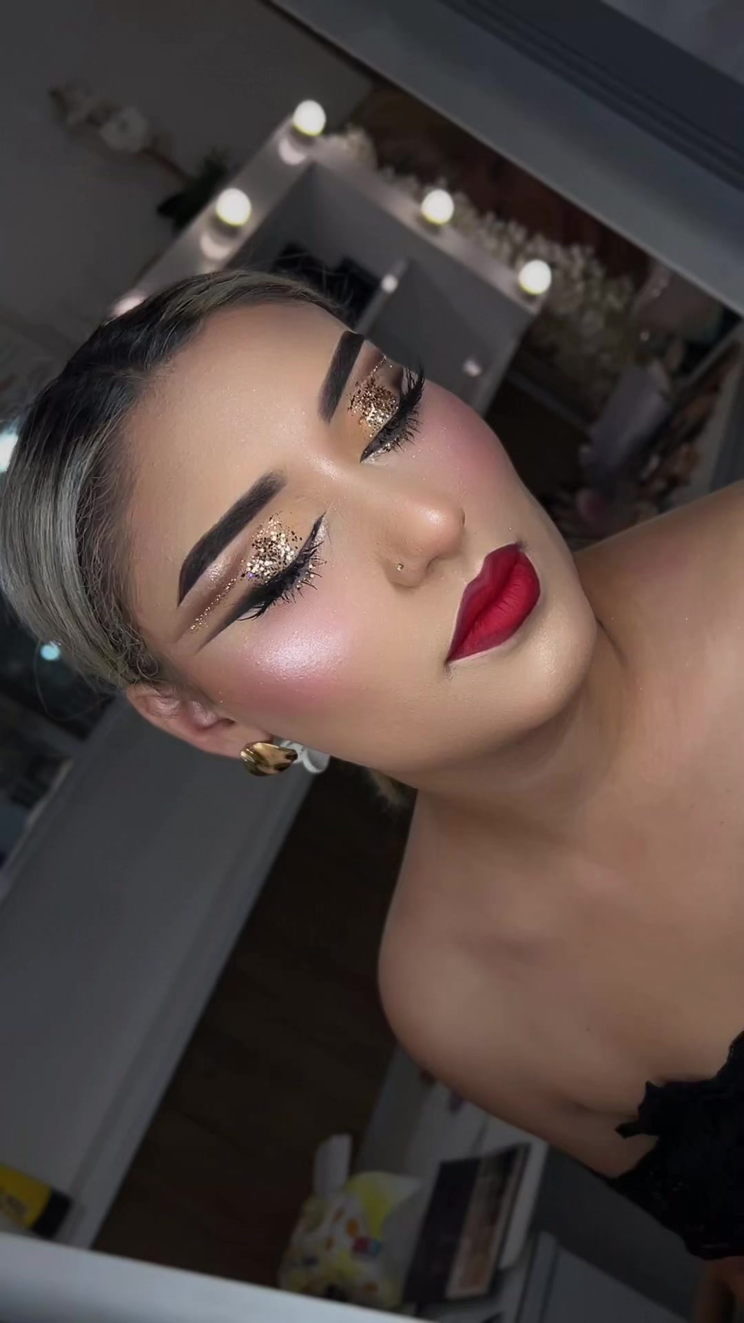 @Matianah_makeup_brows