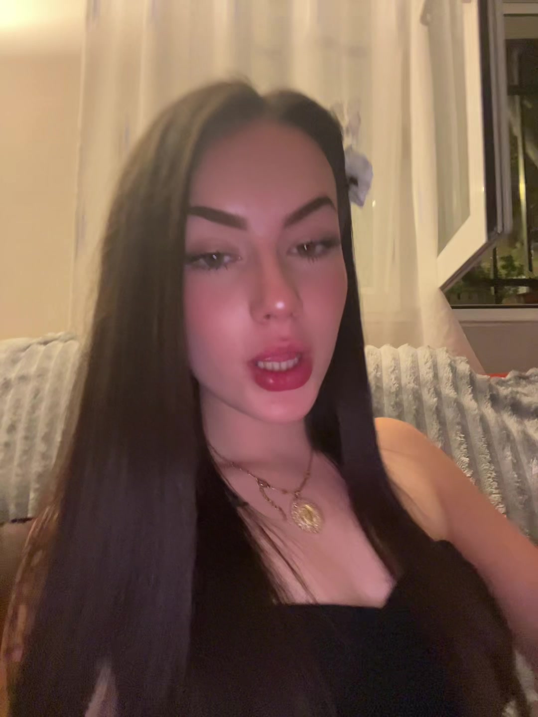 @Carlota