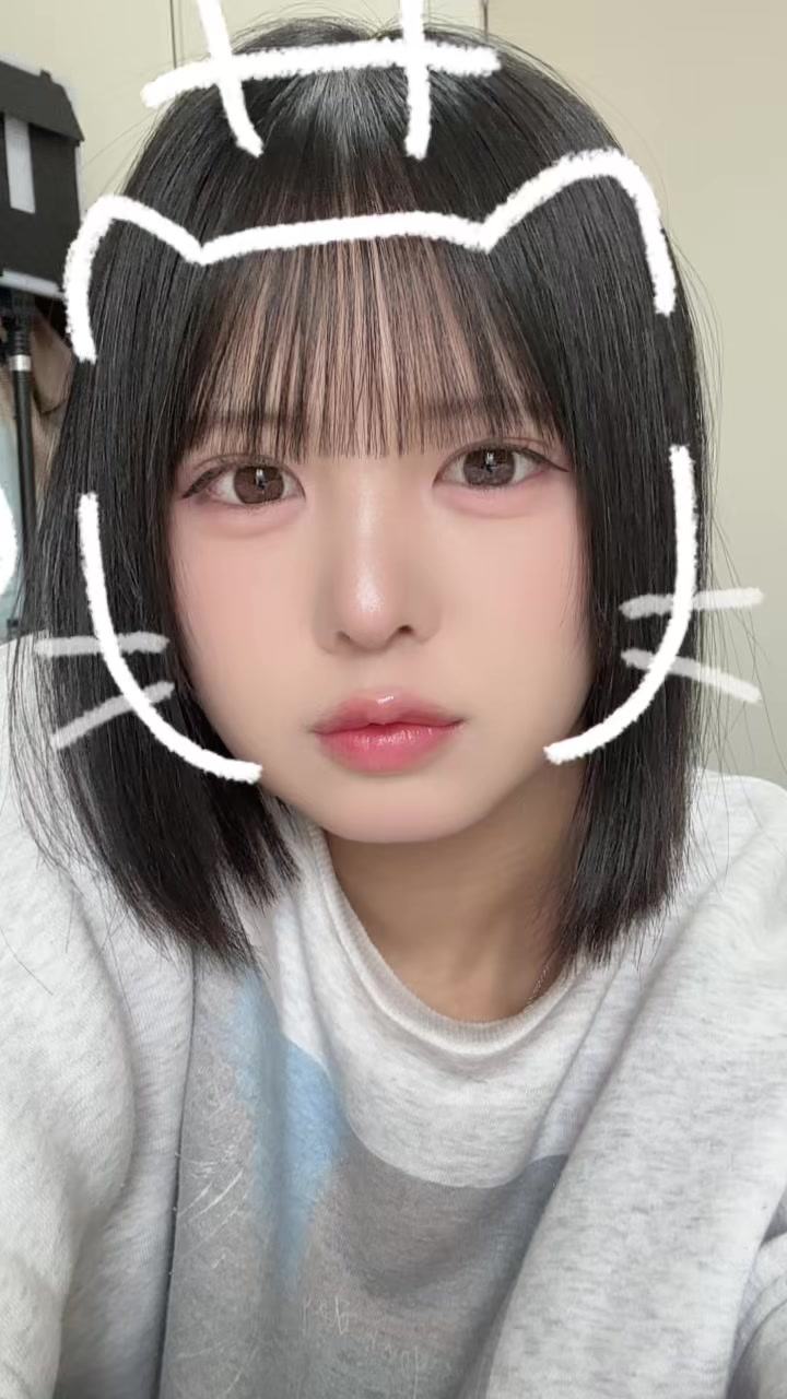 @みずのまゆ
