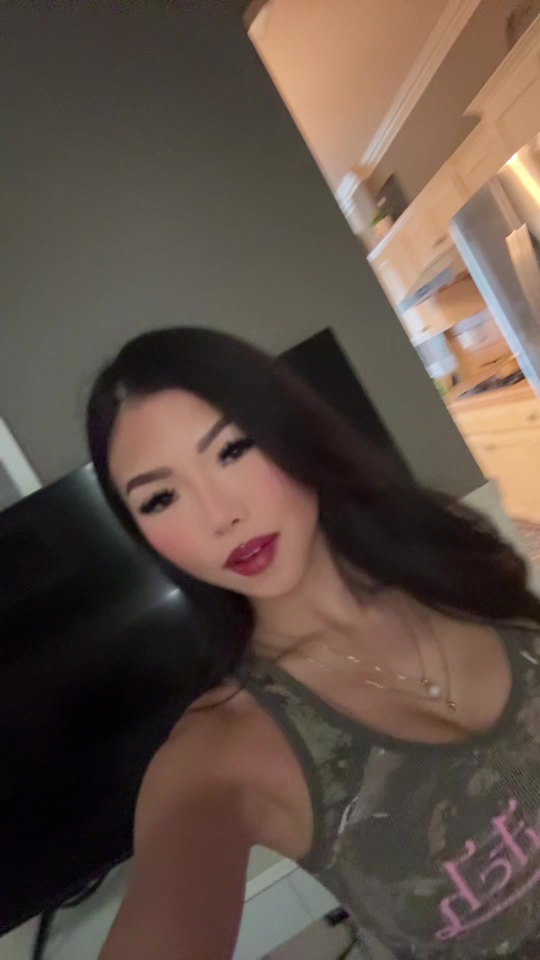 @annika