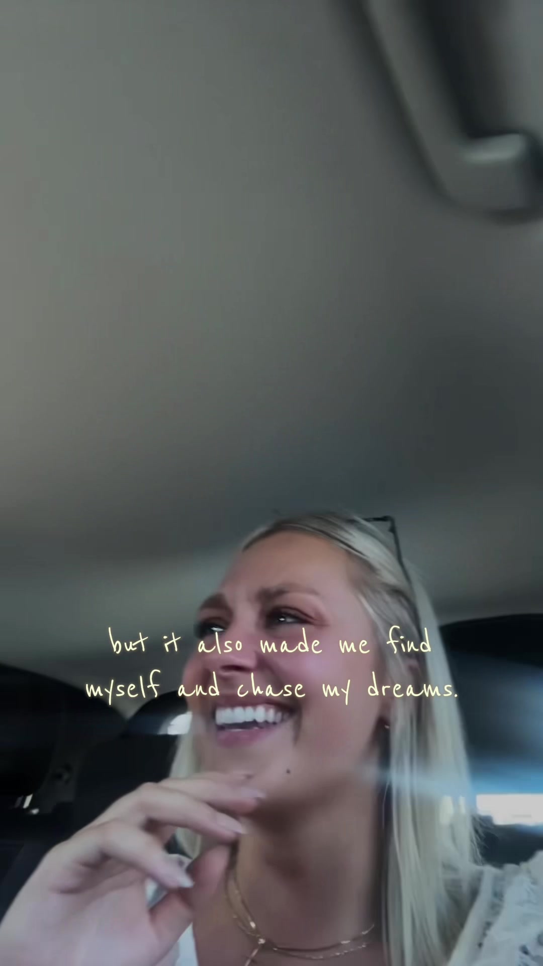 @chloe sands