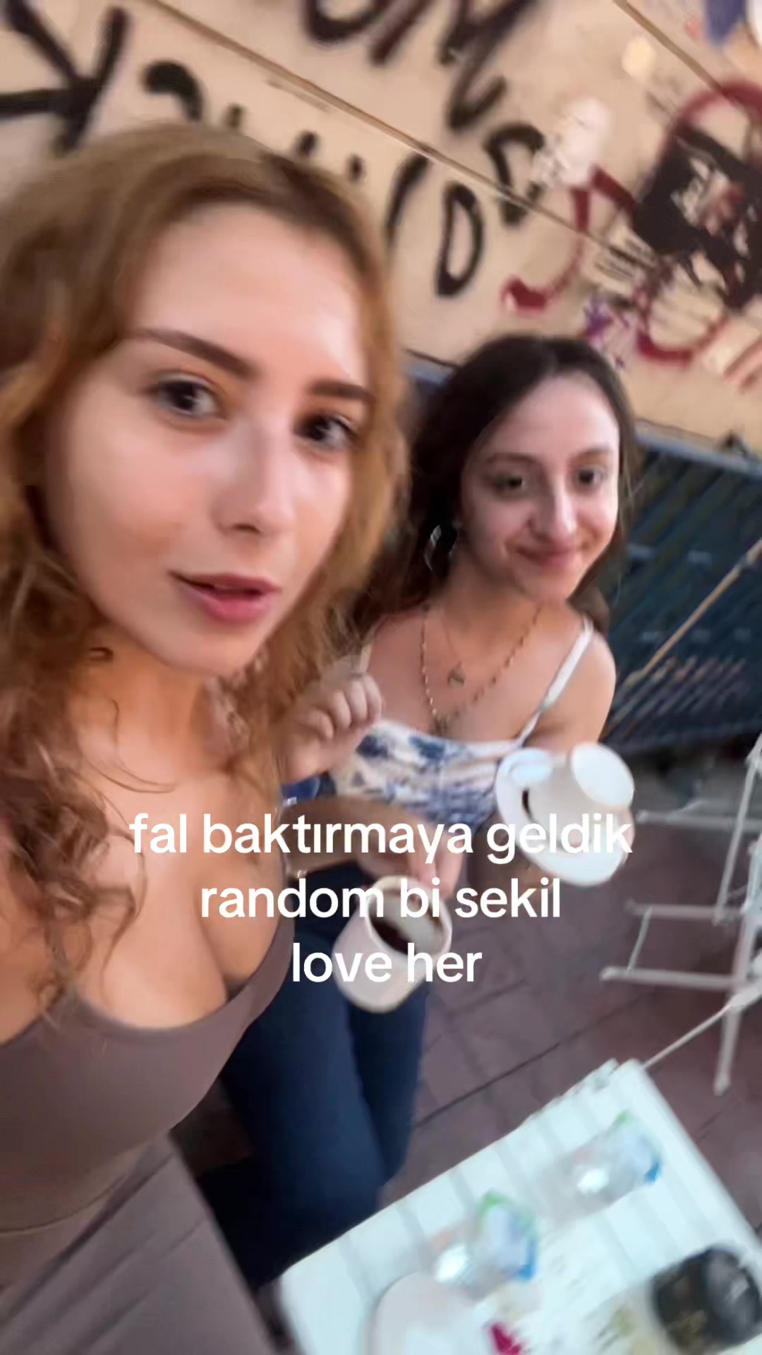 @elifsuoflazz