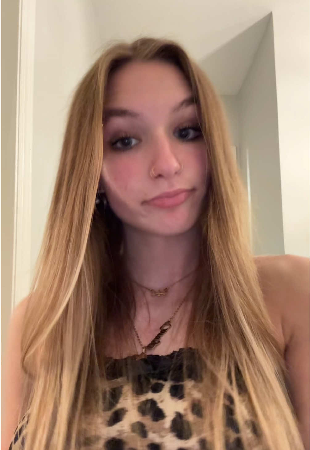@Cam🕷️