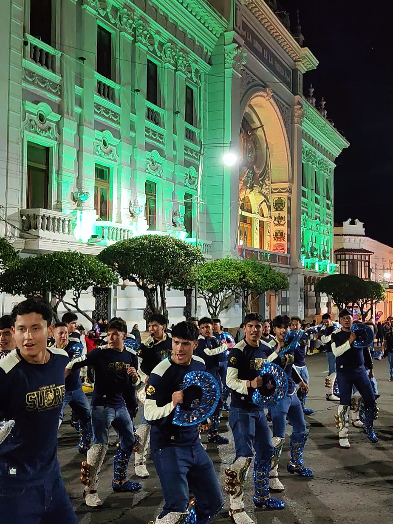 @MARCO LATINODE SUCRE-BOLIVIA
