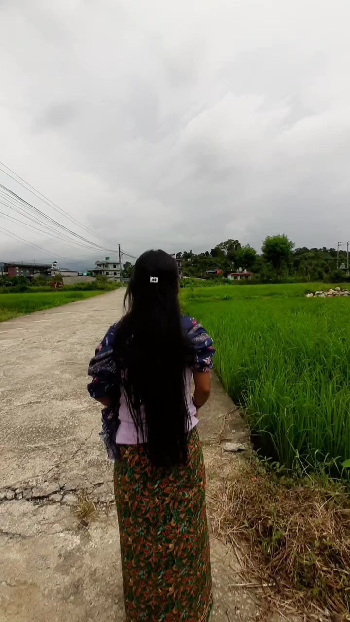 @ऋ...तु,,🌸