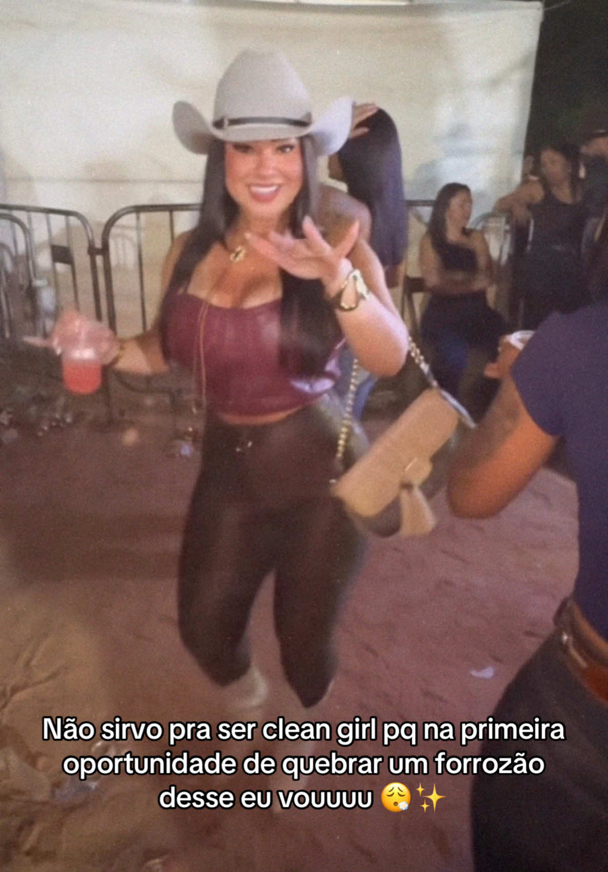 @Rayane pereira