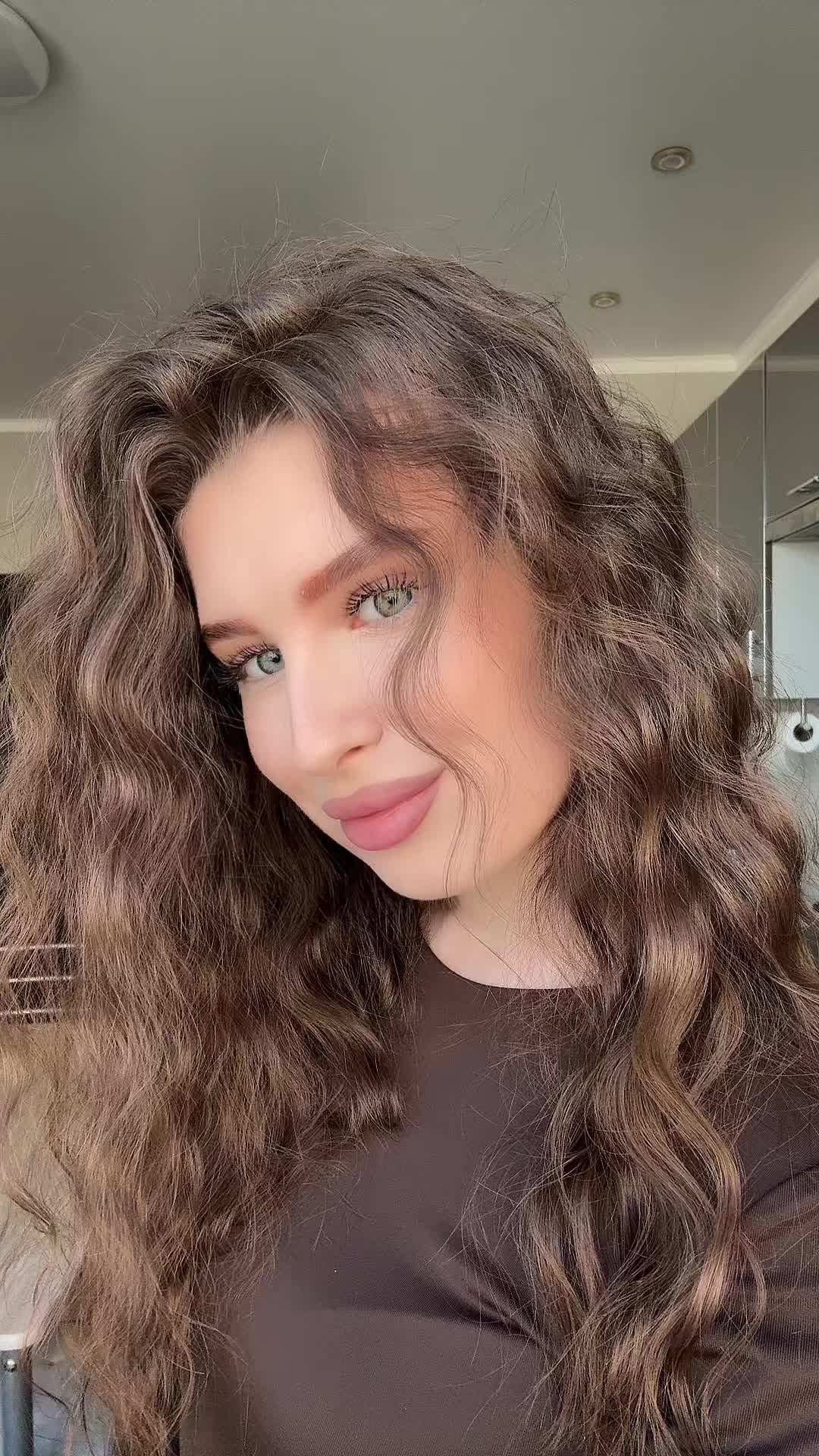 @николь