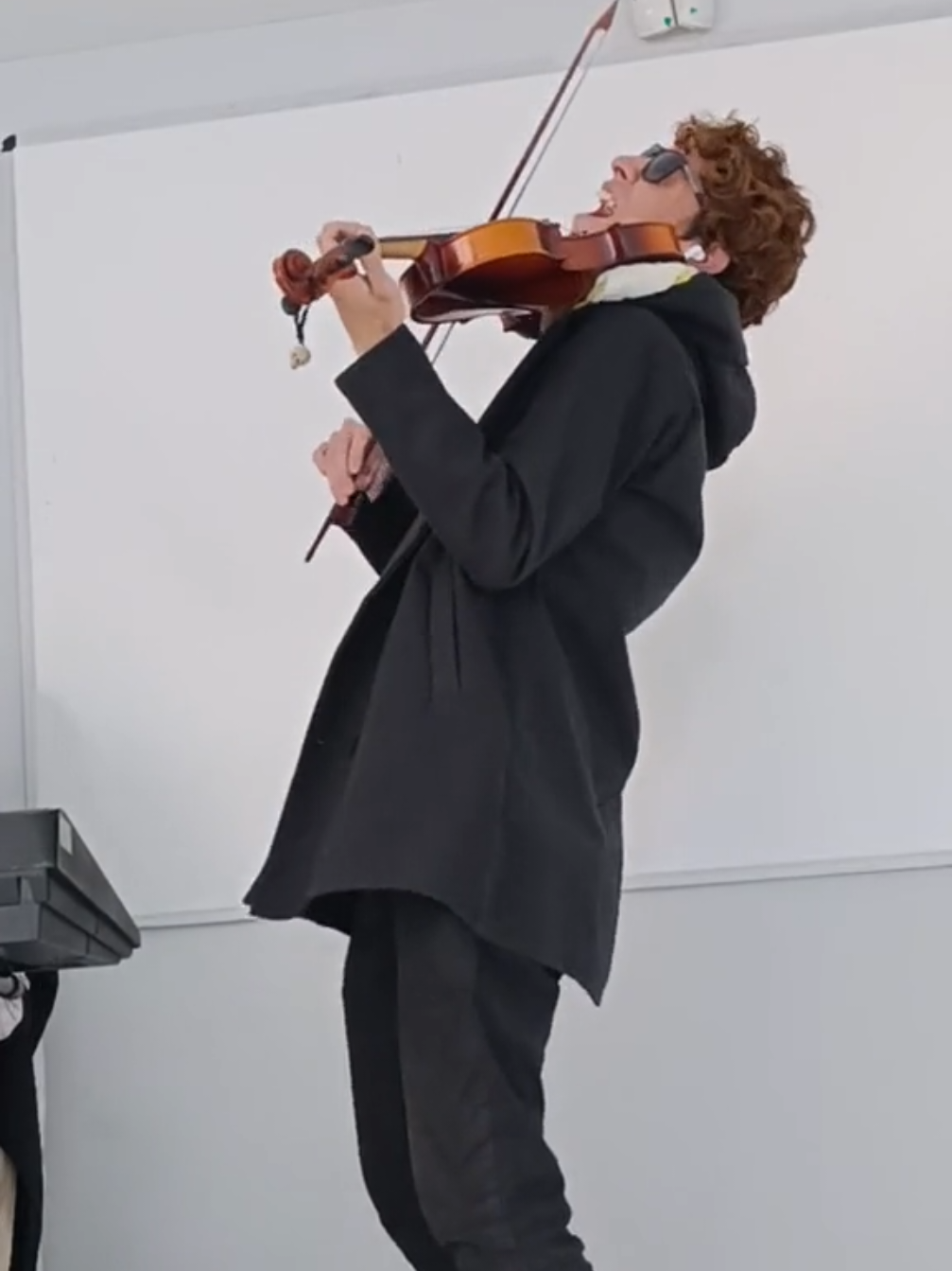 @Gillian Val🎻