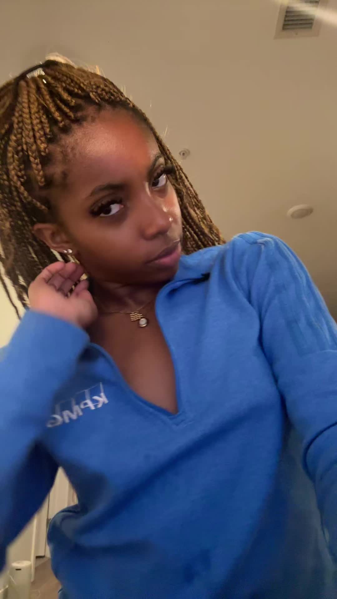 @gabby <3