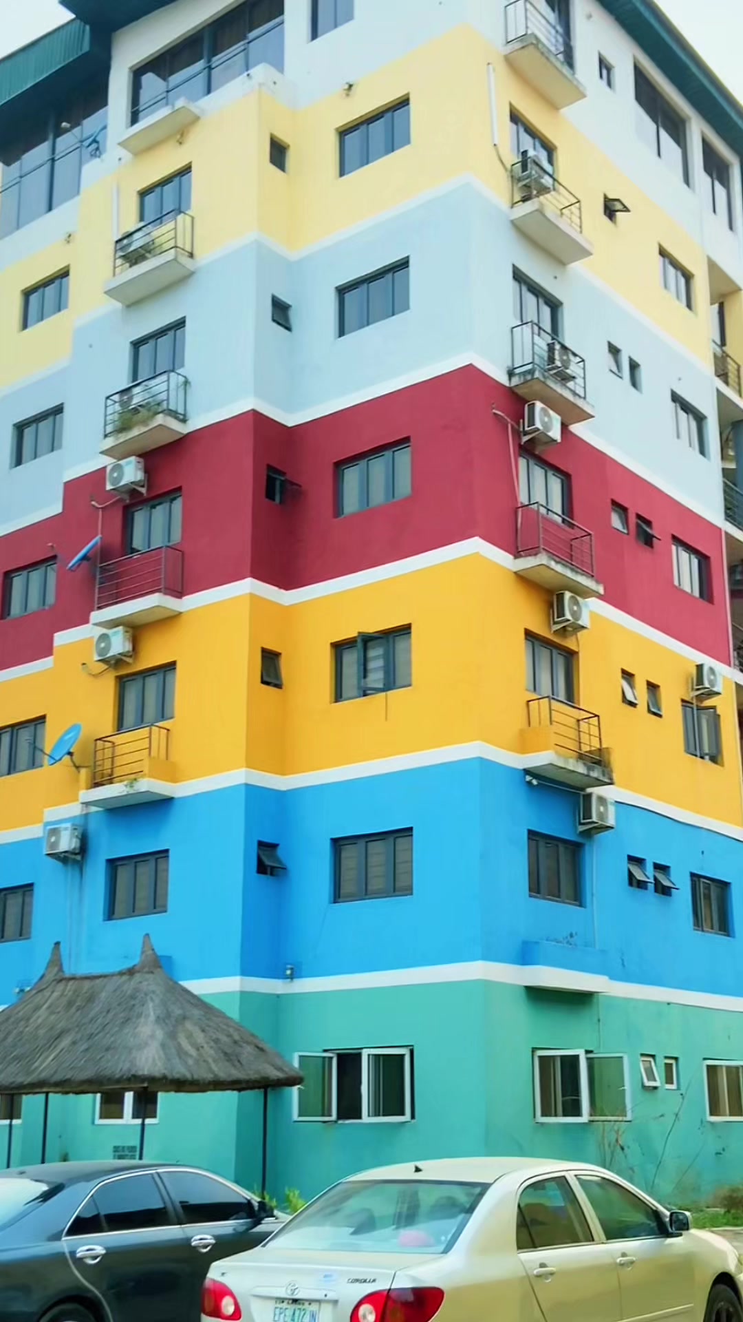 @Maxxapartments