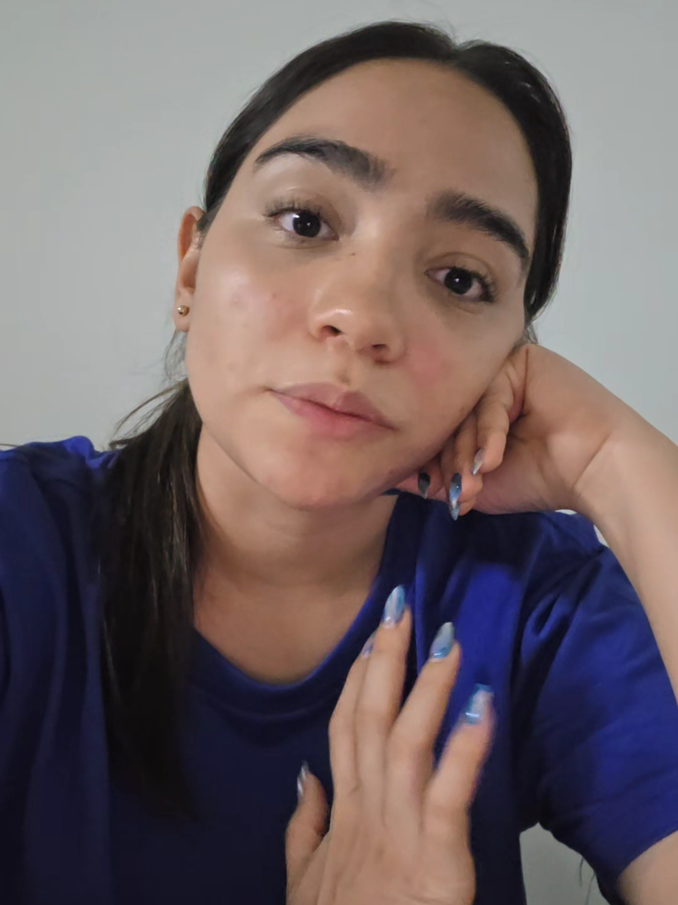 @Ana