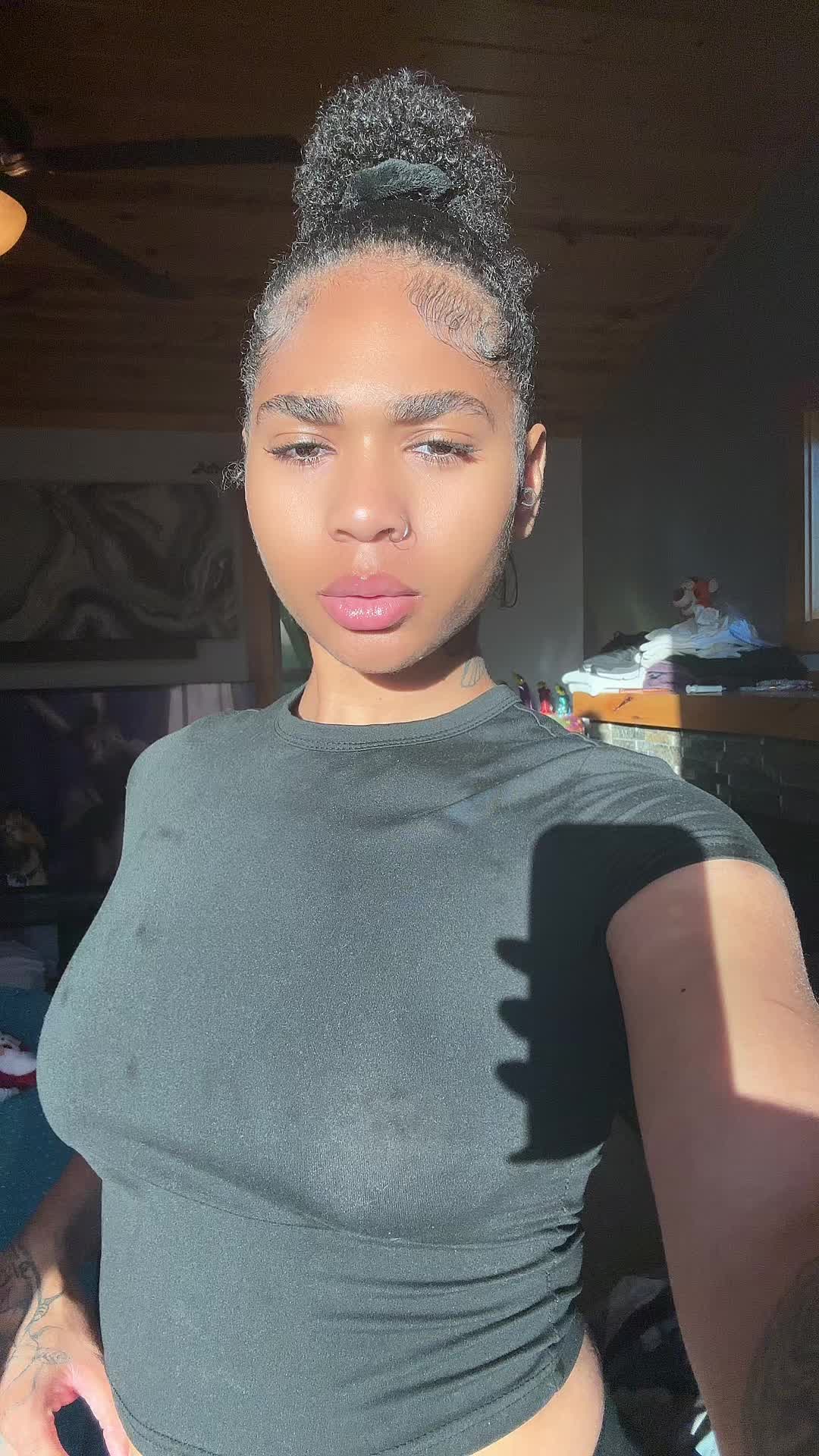 @Yogirldede.