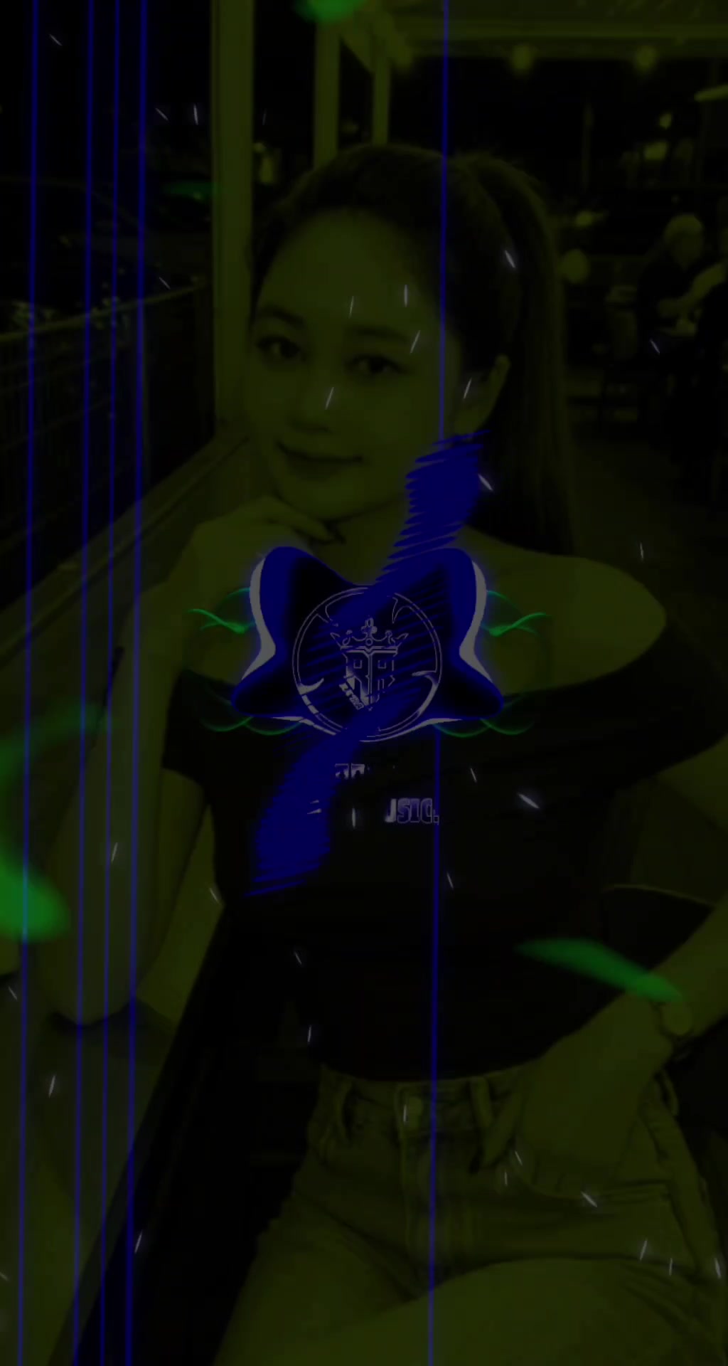 @𝐀𝐥𝐢𝐜𝐞 ♉