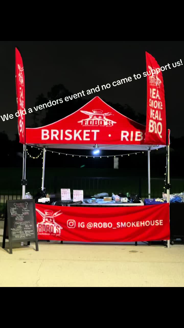 @Robos SmokeHouse and Grill