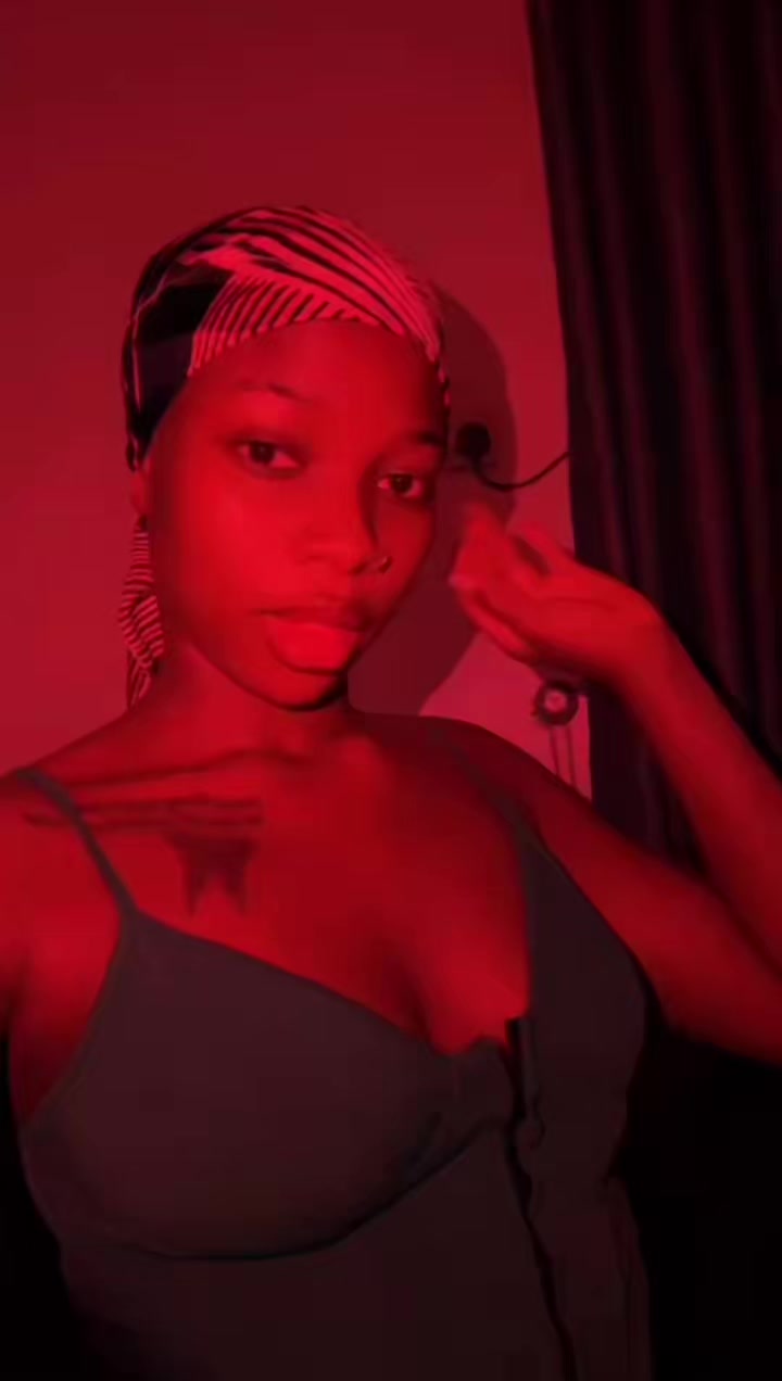 @JUST ADA🥰