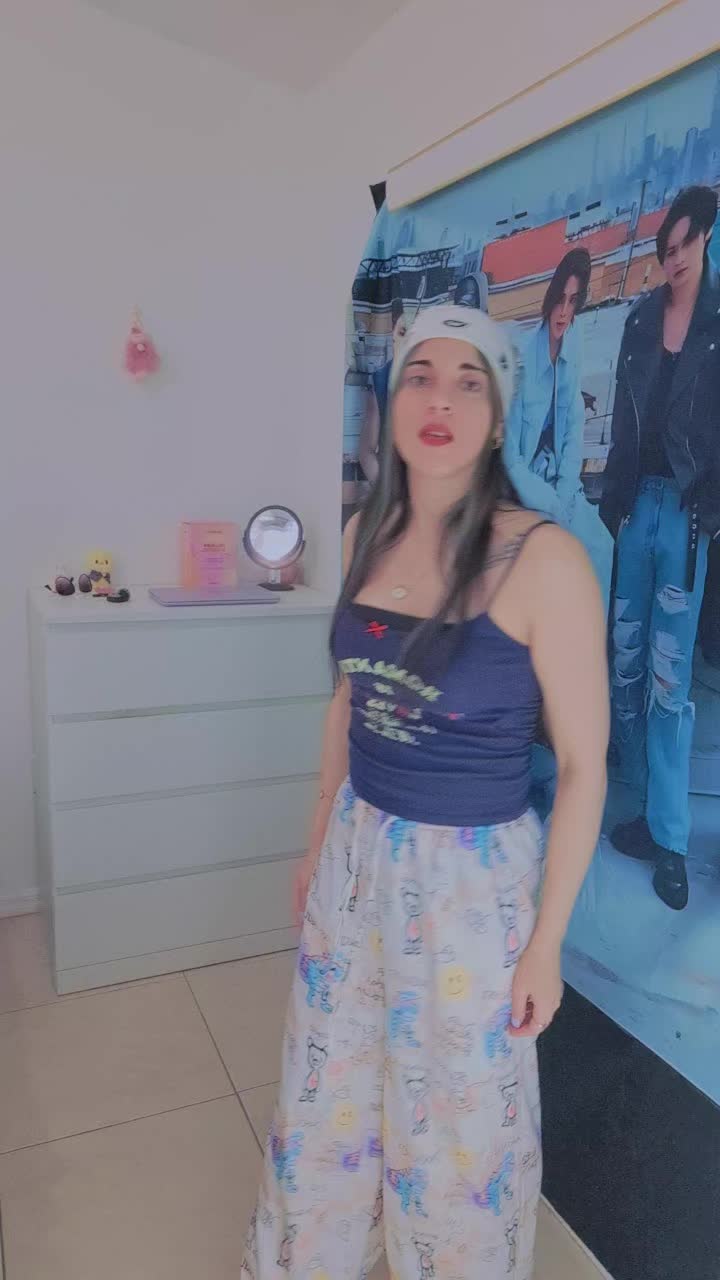 @SandyLix🐥💙