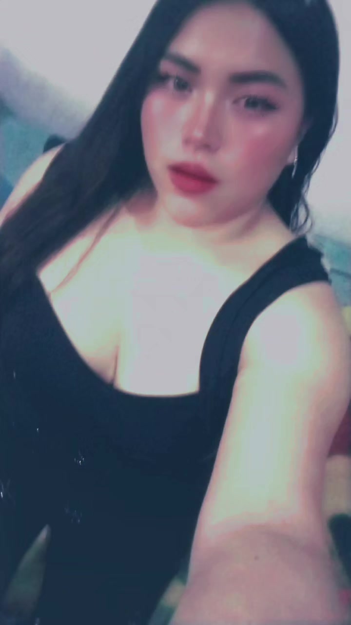 @🍒lizz🍒