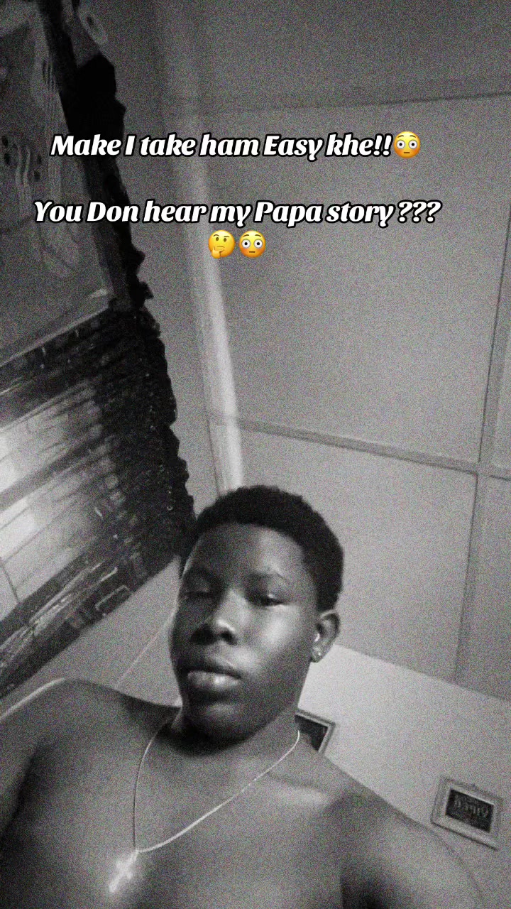 @👻STAY WEIRD👻