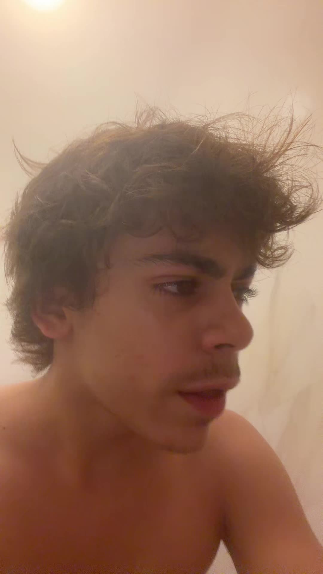@iseezayy