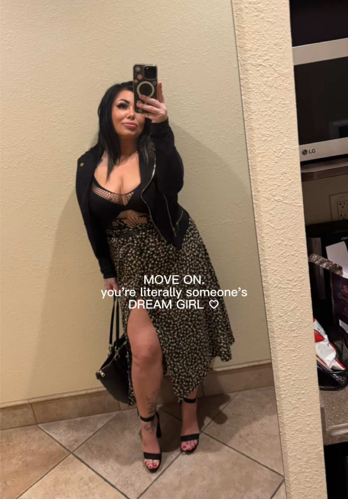 @Strictly Vicky 🛒