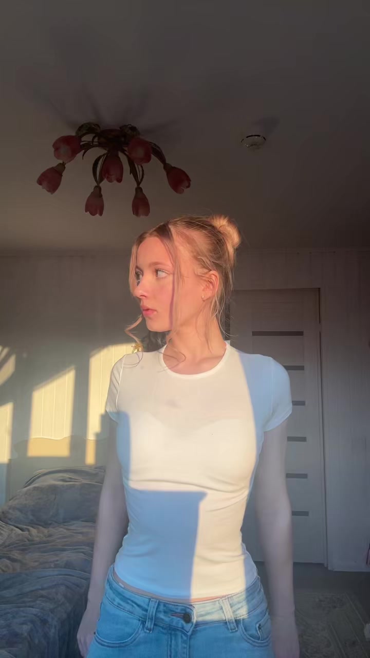 @Алинка🐰