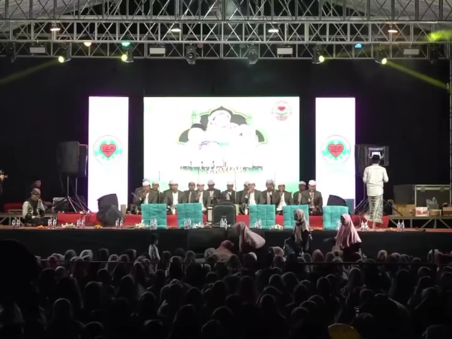 @𝓥𝓪𝓵𝓲𝔃𝓪