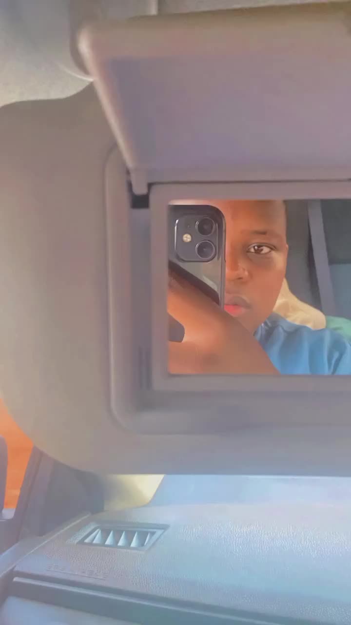 @👊🏽